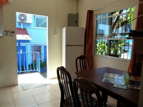 Hostal Miller's Guest House