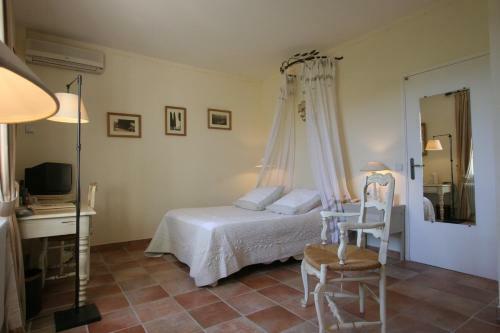 Hotel Le Mas Des Carassins