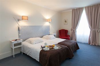 Hotel Cosmos