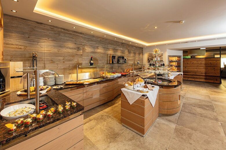 Hotel Schweizerhof Kitzb�hel - Sport & Beautyhotel