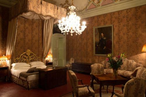 Hotel Castello Di Guarene