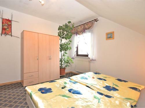Cosy Apartment In Werda With Garden