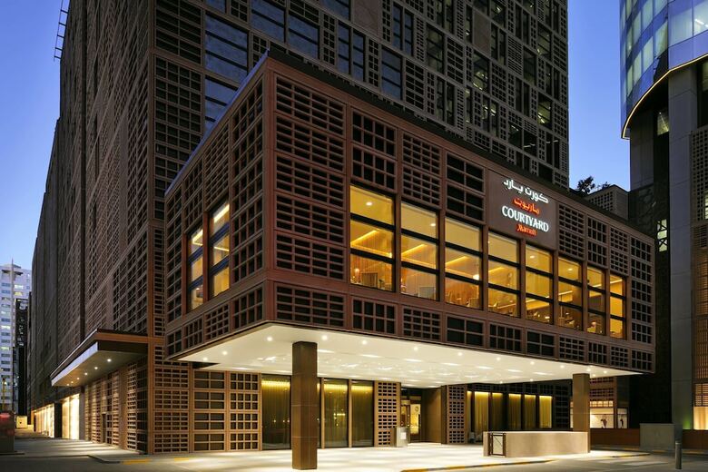 Hotel Courtyard By Marriott World Trade Center, Abu Dhabi