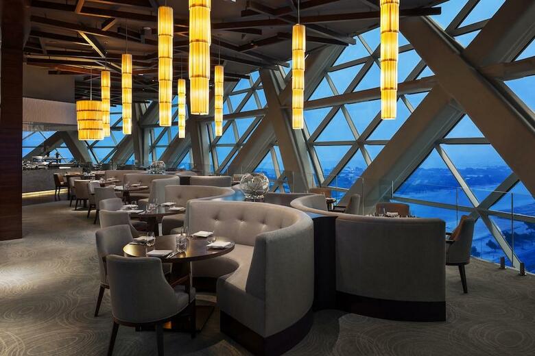 Hotel Hyatt Capital Gate Abu Dhabi