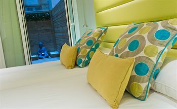 Casa Con Estilo B&B Barcelona Bruc