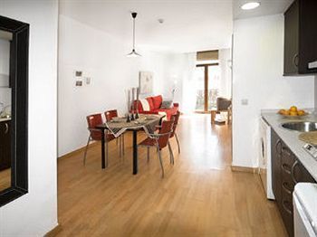 Happy Apartments Barcelona