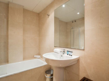Rent Top Apartments Beach-diagonal Mar