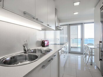 Rent Top Apartments Beach-diagonal Mar