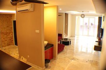 Hostal Bercham Vacation House
