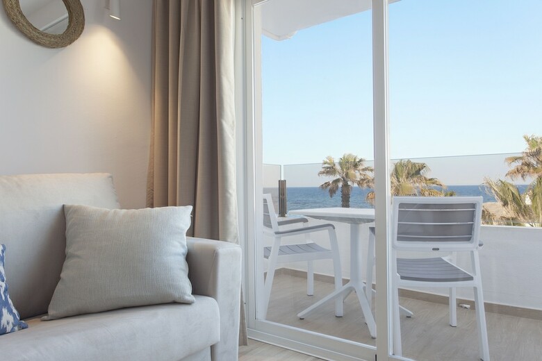 Apartamentos Ses Roquetes (.)