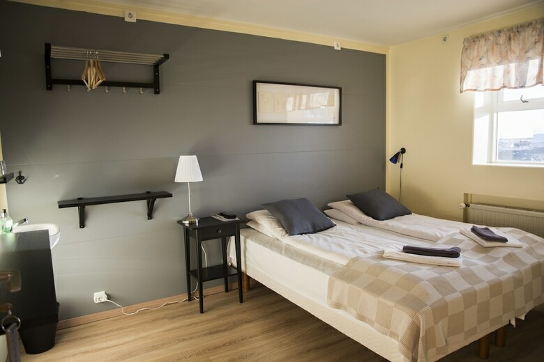 Hostal Guesthouse Hvammur