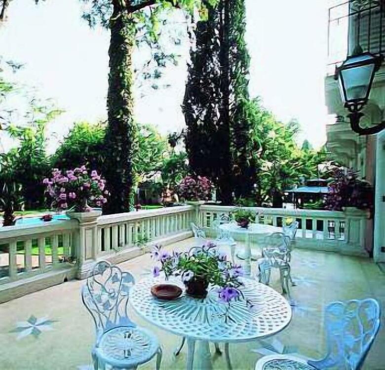 Hotel Villa Paradiso Dell'etna
