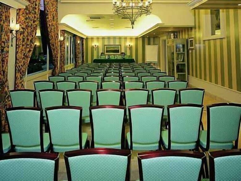 Hotel Villa Paradiso Dell'etna