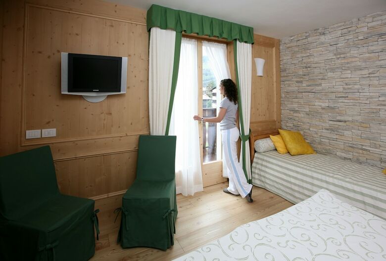 Hotel Meubl� Cima Bianca Garni