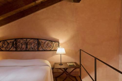 Hotel Locanda Dei Mai Intees