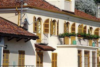 Hostal Hotel Pino Torinese