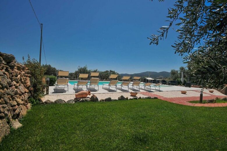 Agroturismo Agriturismo La Rocca Manna