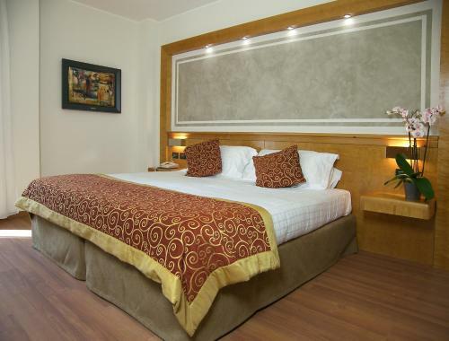 Hotel President