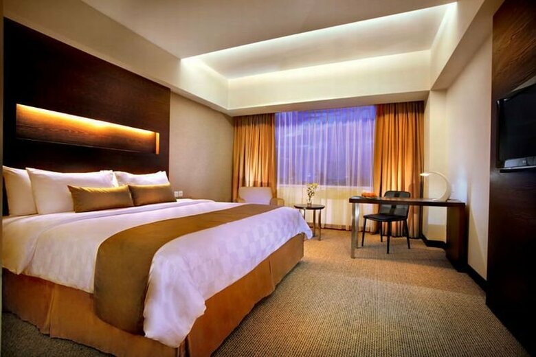 Aston Makassar Hotel & Convention Center