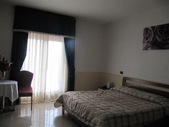 Royal Hotel Montevergine