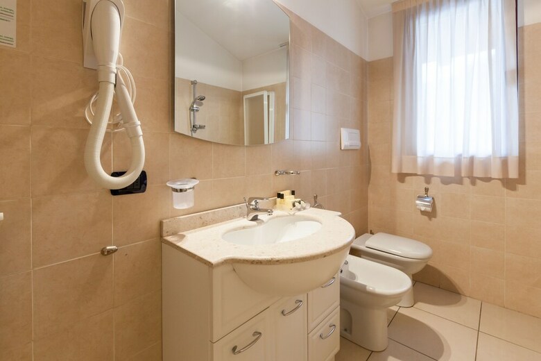 Hotel Lovere Resort & Spa