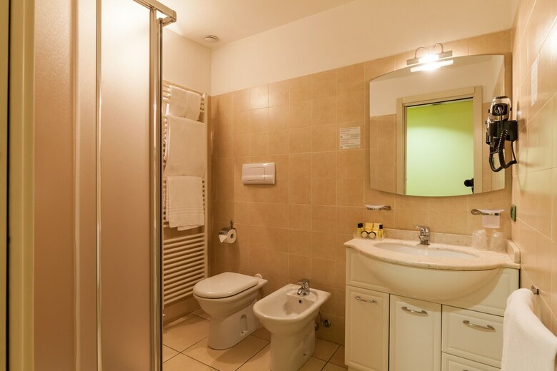 Hotel Lovere Resort & Spa
