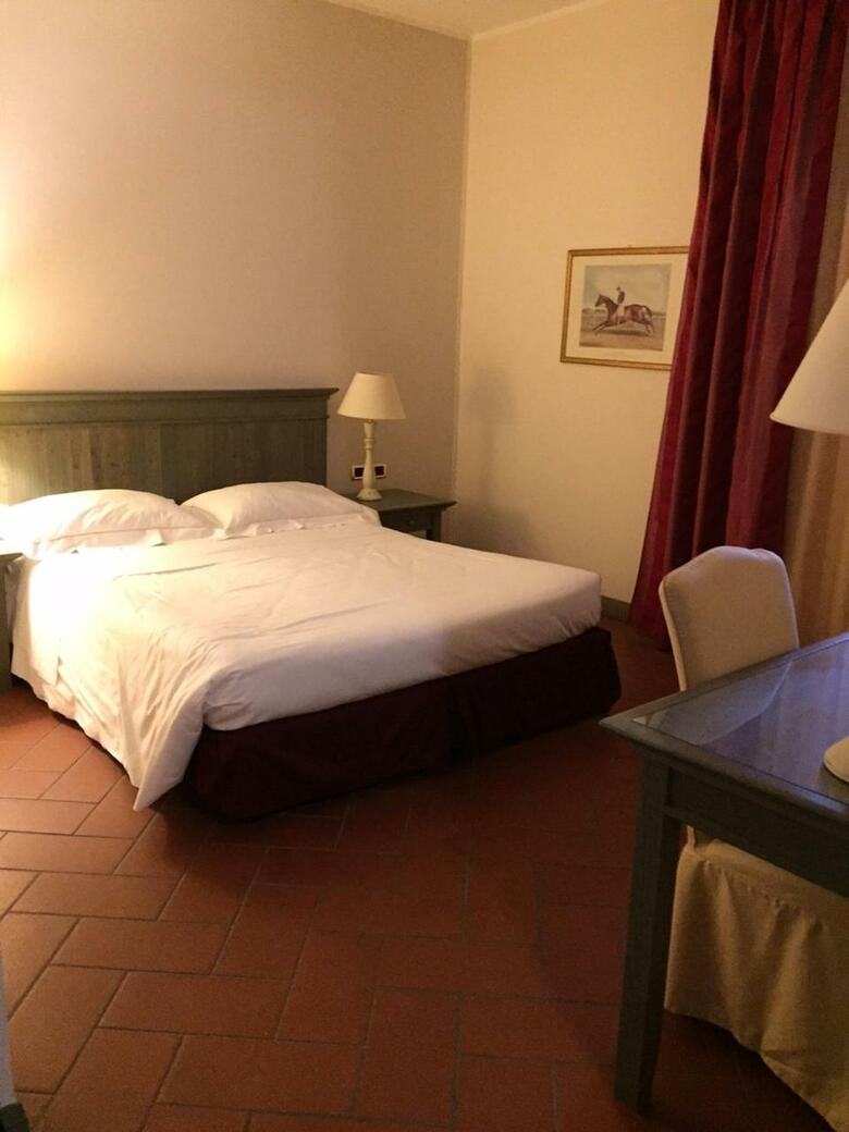 Hotel Antico Borgo La Muratella