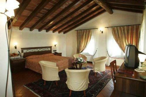 Hotel Antico Borgo La Muratella