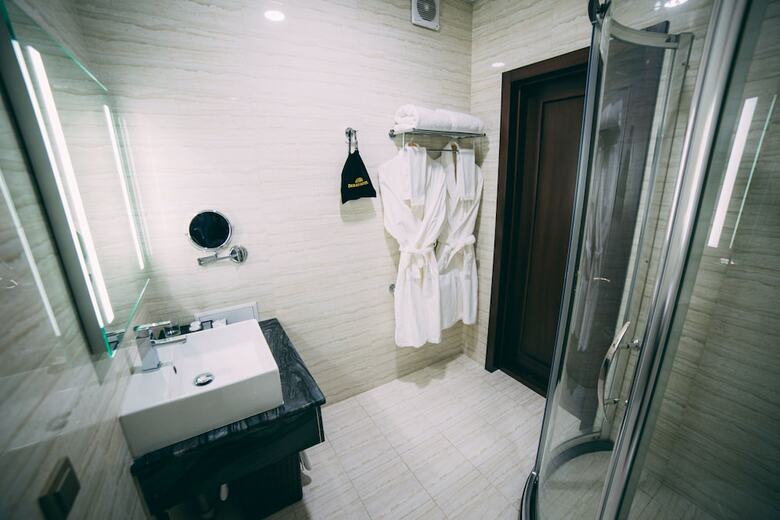Damas International Hotel