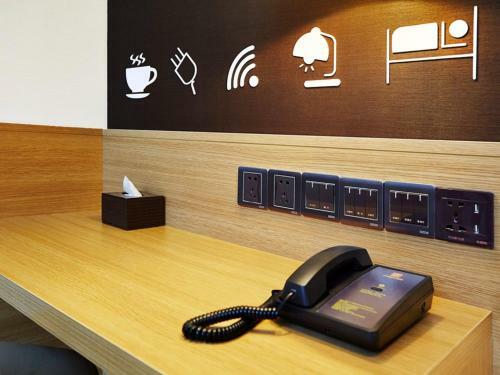 Hotel 7days Premium Chongqing Hongqihegou