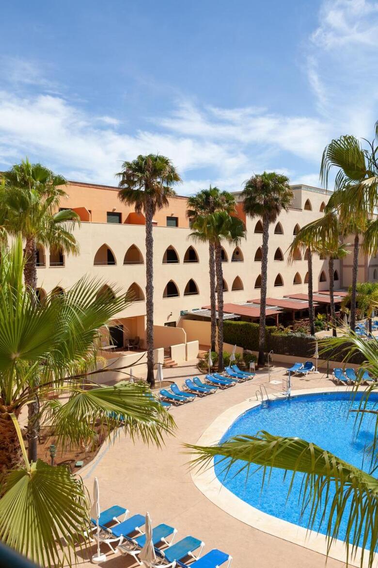 Apartamentos Playamarina