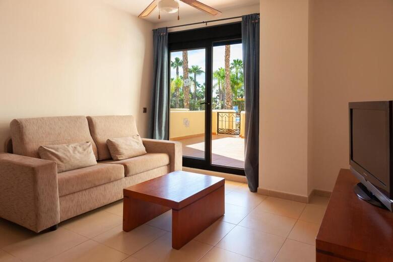 Apartamentos Playamarina