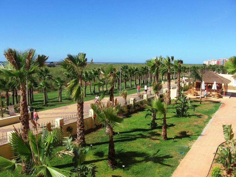 Apartamentos Playamarina