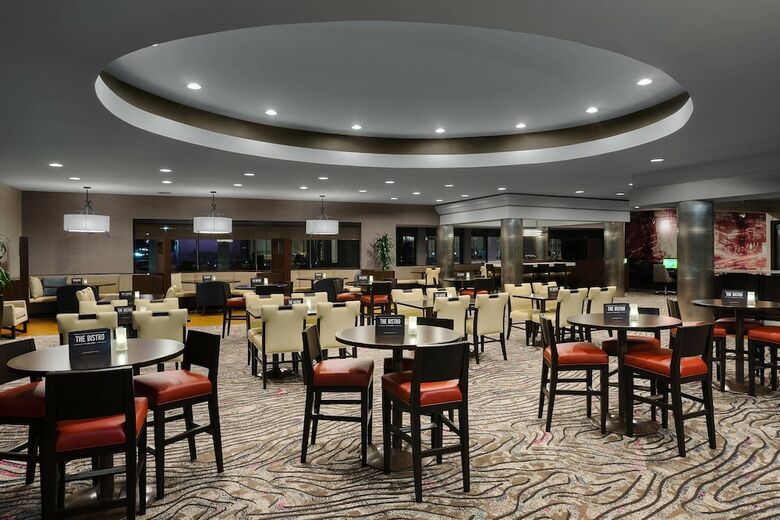 Hotel Courtyard By Marriott Miami Downtown