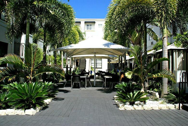 Hotel South Beach Plaza Villas