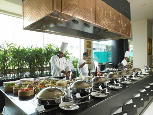 Hotel The Zuri Whitefield, Bangalore