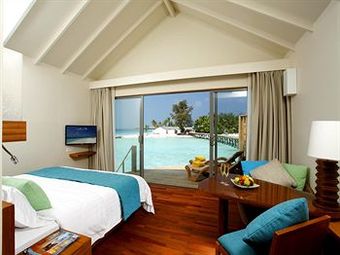 Hotel Centara Ras Fushi Resort And Spa