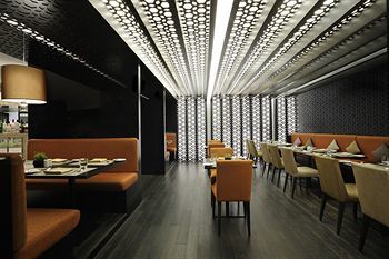 Hotel Hilton Bangalore Embassy Golflinks