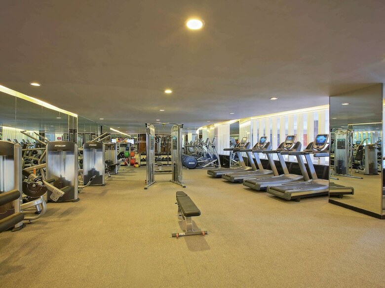 Novotel Kolkata Hotel And Residences