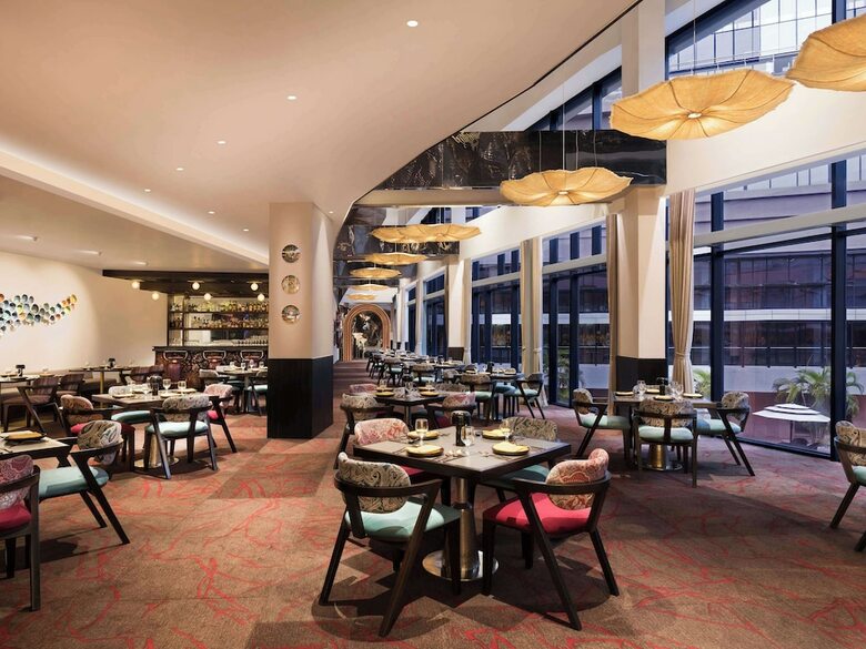 Novotel Kolkata Hotel And Residences