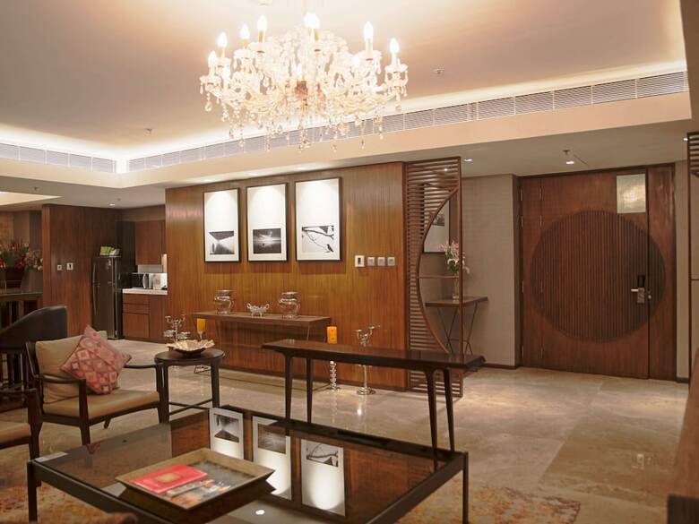 Novotel Kolkata Hotel And Residences