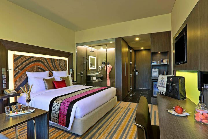 Novotel Kolkata Hotel And Residences