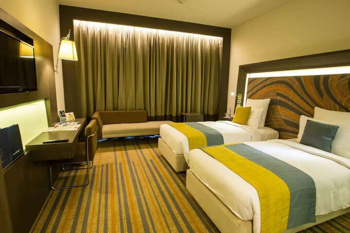 Novotel Kolkata Hotel And Residences