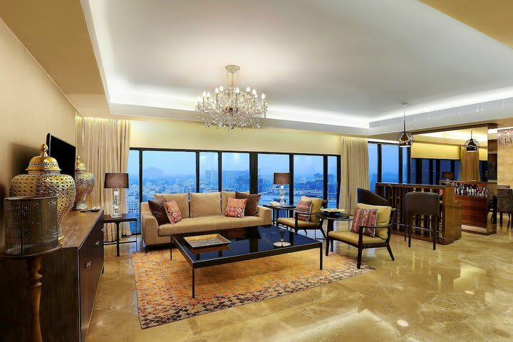 Novotel Kolkata Hotel And Residences