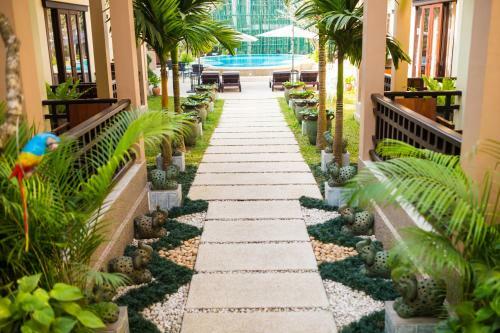Posada Ang Thong Hotel