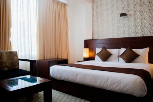 Ceylon City Hotel