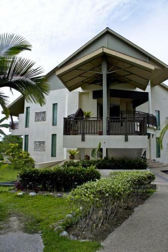 Hotel Beringgis Beach Resort & Spa