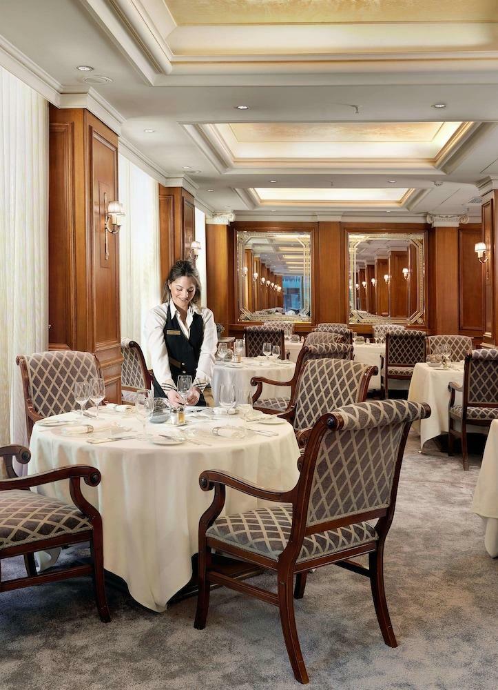 Hotel Njv Athens Plaza
