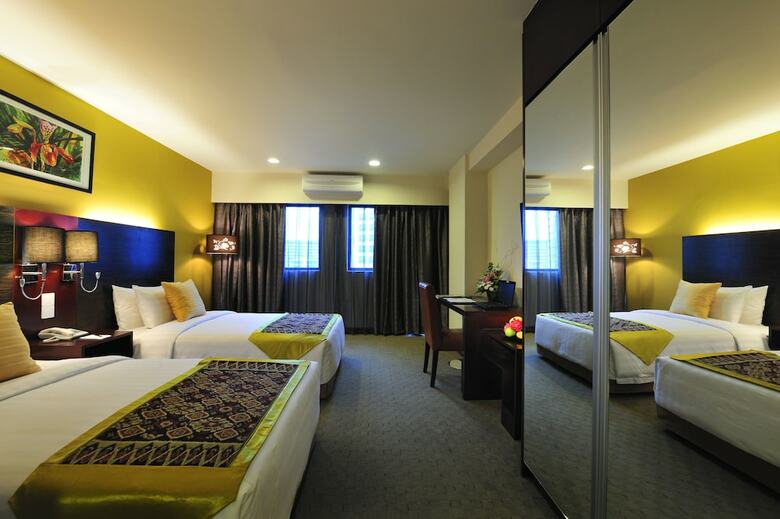 Ming Garden Hotel & Residences