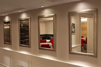 Flute Boutique Hotel